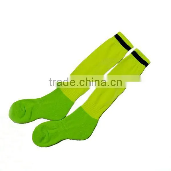 Hot Sale Breathable Plain striped long socks