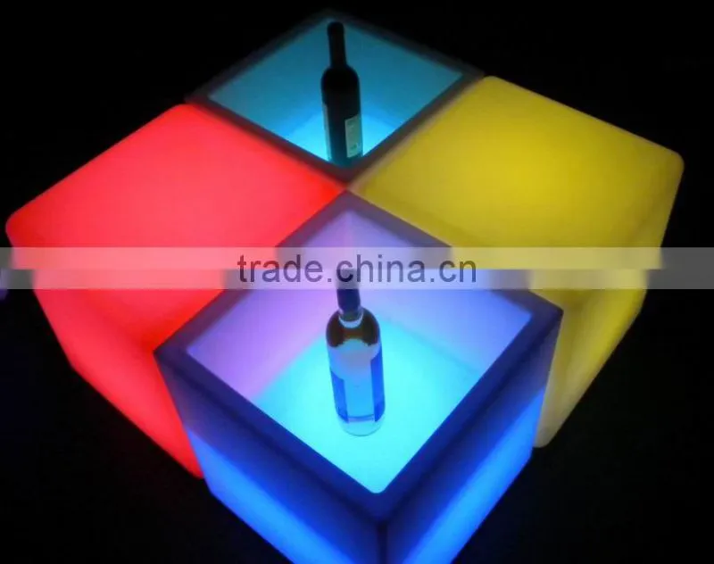 Multi color change led ice bucket