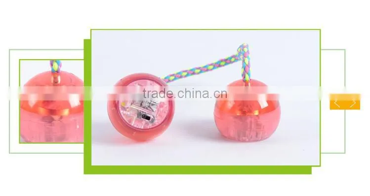 Hot sale cheap fidget kids play finger toys light led yoyo