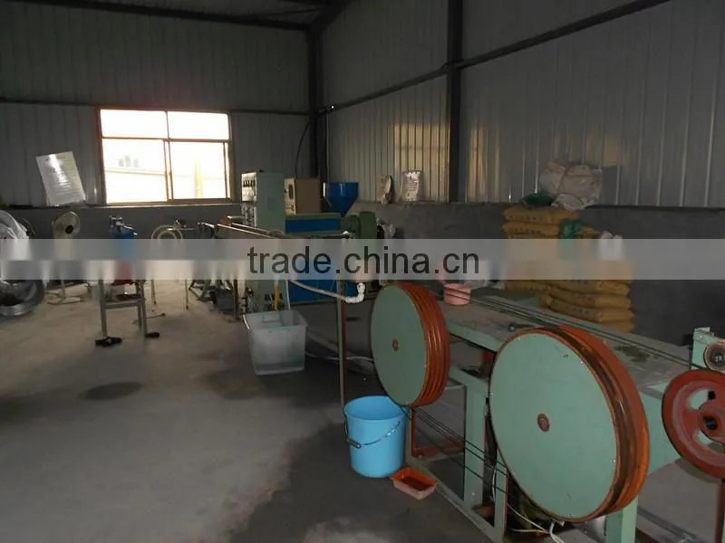 Plastic making machine