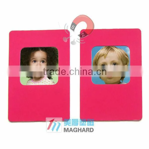 Magnetic paper photo frame set