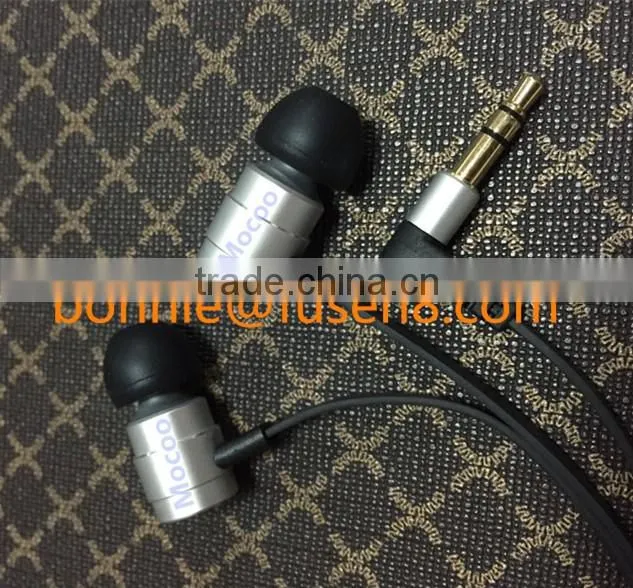 metal earphone in good quality