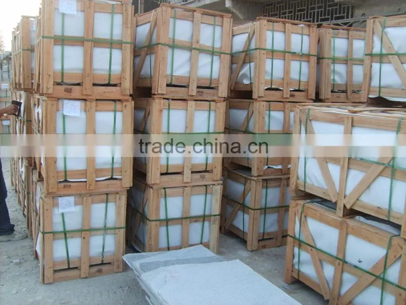 G654 China natural sesame black granite stone column