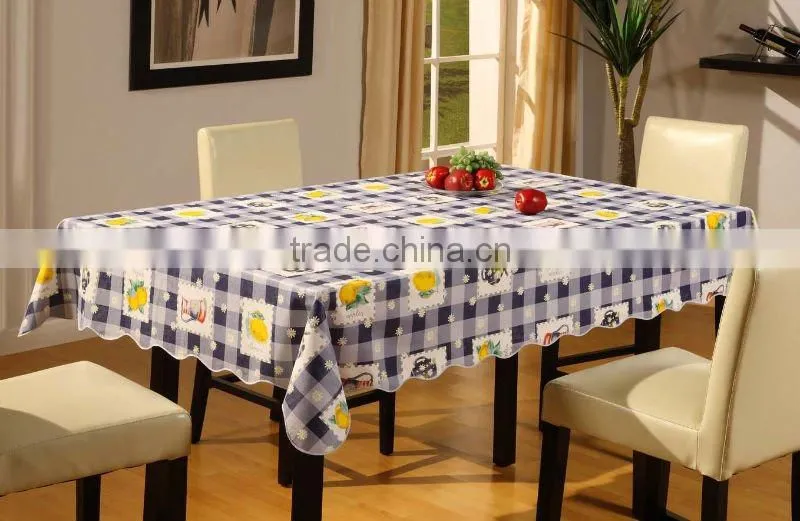 2015 Newest printed floral and floral design pvc table cloth with lace/waved/straight edge