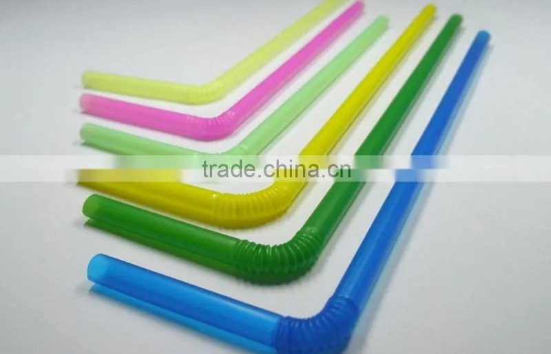 neon color plastic straw packed in beautiful PVC box