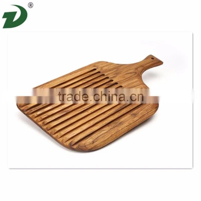 Custom different kinds of wooden bread board