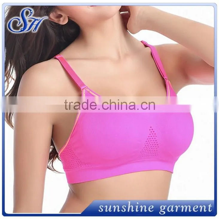 Customize breathable and quick dry gym fitness wear seamless bra sports bra for women