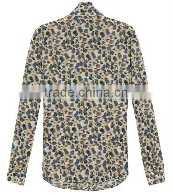 Design elegant women pleats blouse tops/chiffon blouses with drapes in front 2013 garments