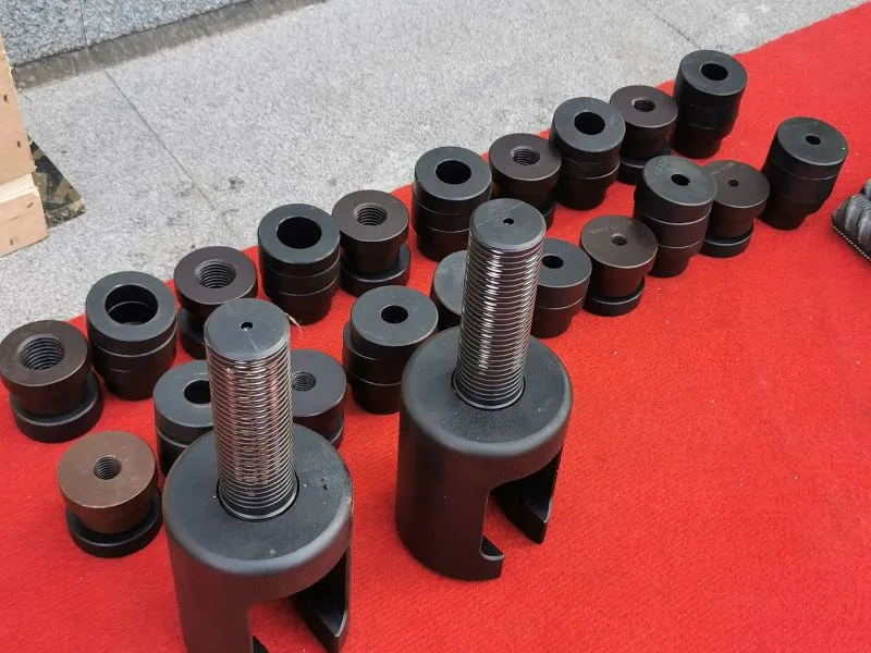 M6 M8 M10 M12 M24 M32 Hydraulic Universal Testing Machine Fastener Grips Bolt Nut Fixture