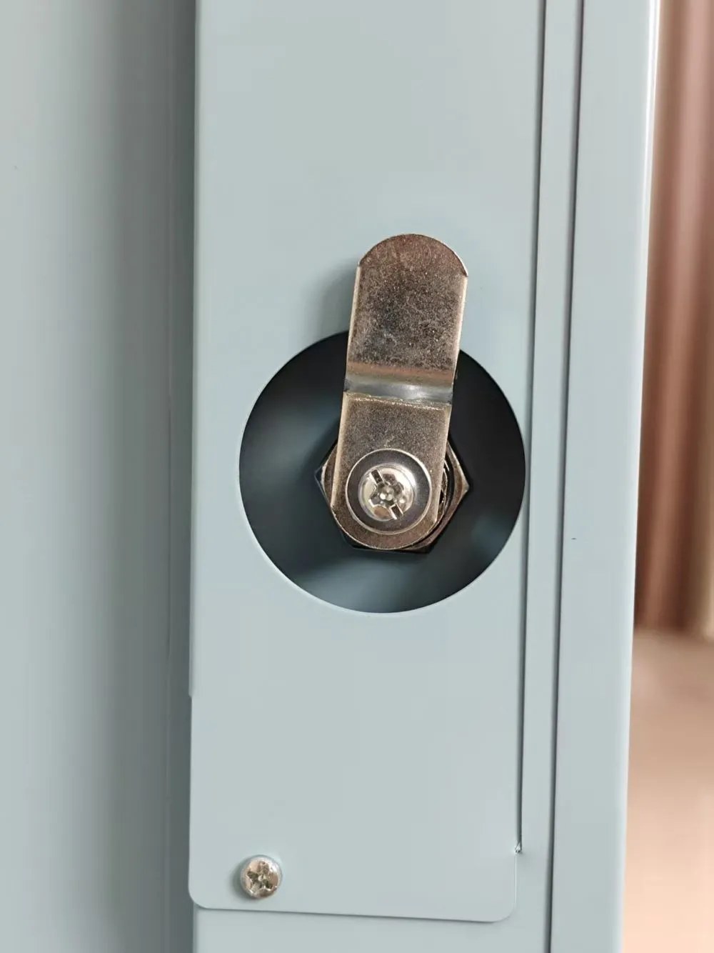 details-1.jpg.webp