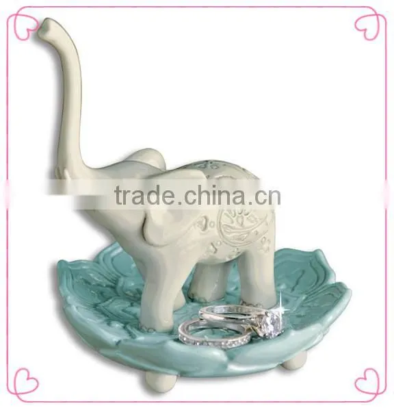 Ceramic Ring Holder For Wedding Favor