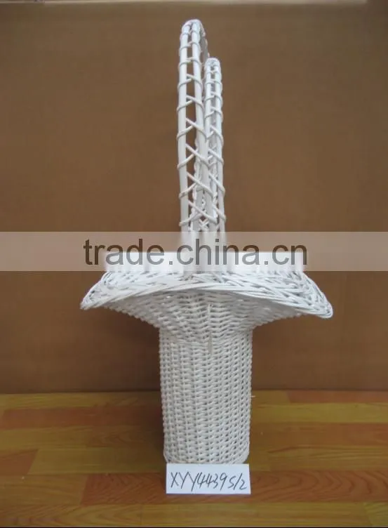 beautiful desigh a set of 2 pcs white wicker flower baskets