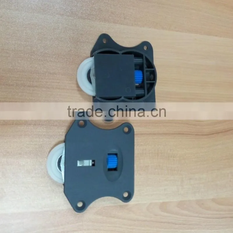 patent product wardrobe sliding door mechanism for max door weight 35kg
