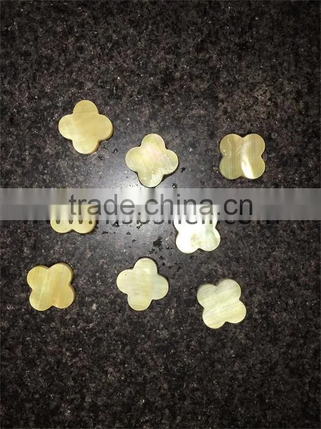 clover gold mother of pearl shell chips