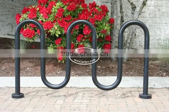 Arlau thule bike rack, public cycle parking stand