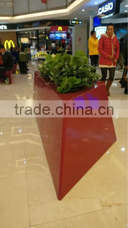 Fiberglass flowerpot planter