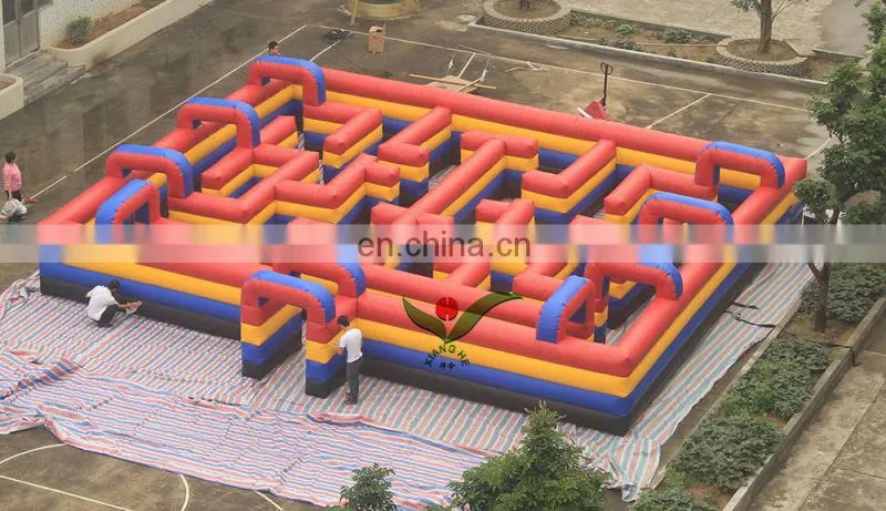 Kids Funny game equipment inflatable puzzle maze