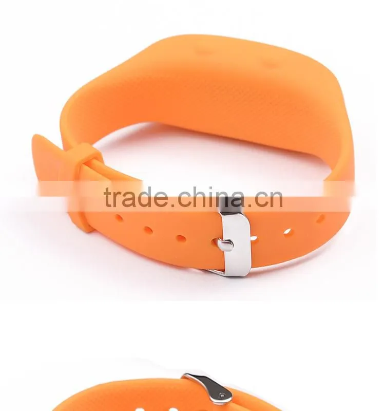 Bluetooth earphone type dismountable smart bracelet with OLED display