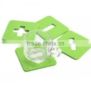 leaves pattern felt cup mat