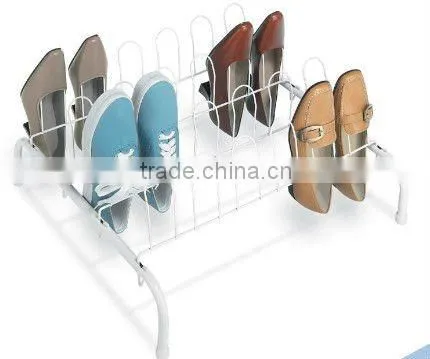 Fashion retractable garment rack with wheel