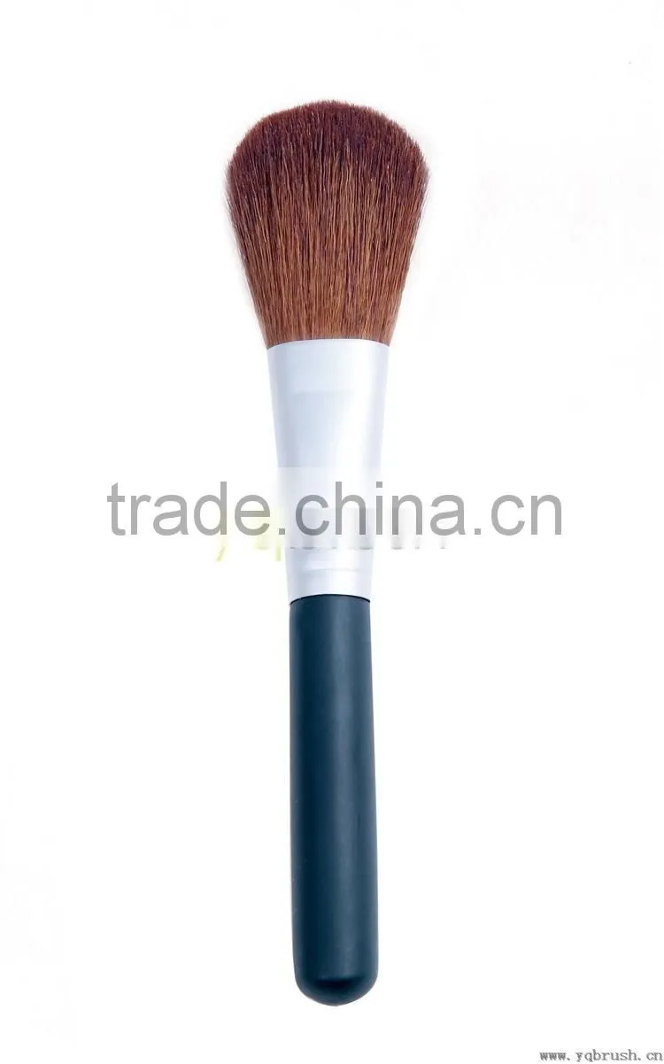 Makeup powder brush