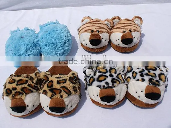 Animal bedroom slippers