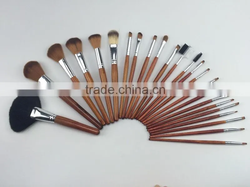 2015 new arrival advantge 24pcs Leopard design wooden handle nylon hair makeup brush set free sample