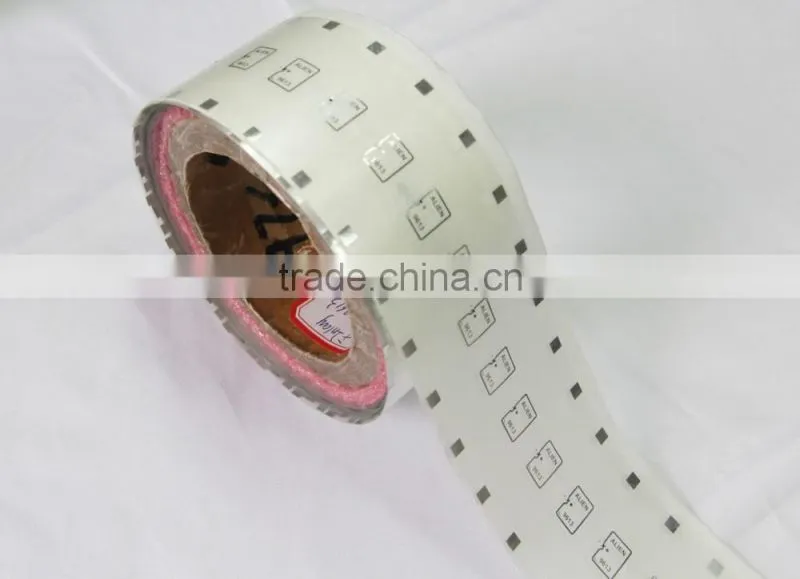 Mini RFID UHF Tag for Tracking Systems