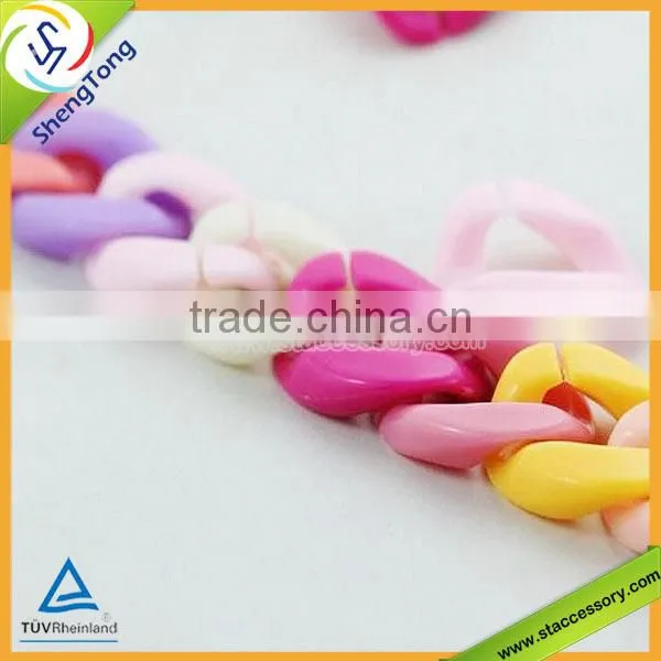Your Design is Welcomed Customized Plastic Chain Necklace