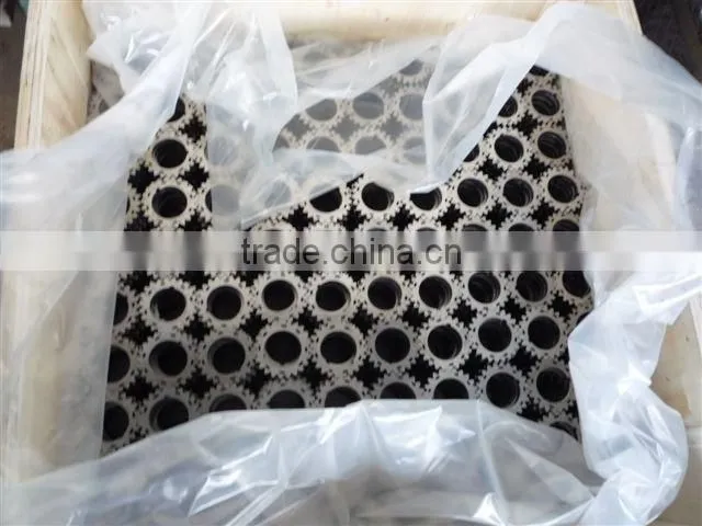 Fine oil pump gear