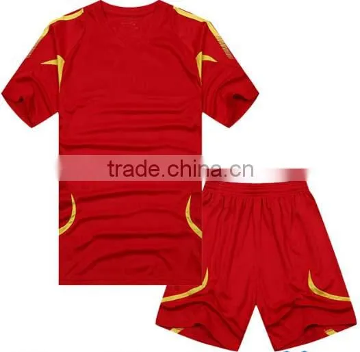 Latest Design Polyester Custom Red Color Dry Fit Men's Sportswear