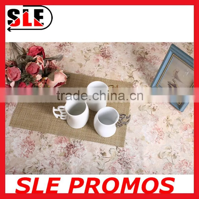 Hot Sale New Product Design Wholesale Ceramic Fist Cup,Brass Knuckle Duster Handle Coffee Milk Mug Cup Cool Gift Promotional AD
