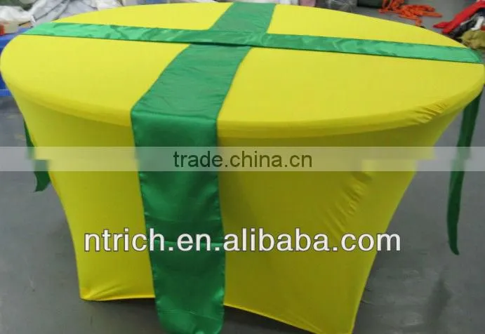 Elegant decorative satin table runner for round table
