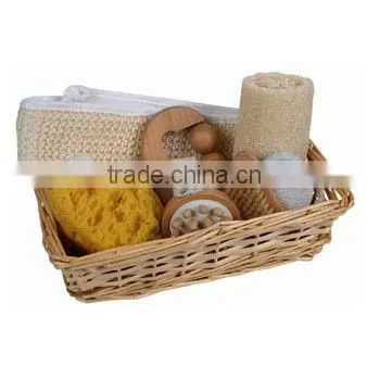 2013 Woven Basket Bath Gift Set