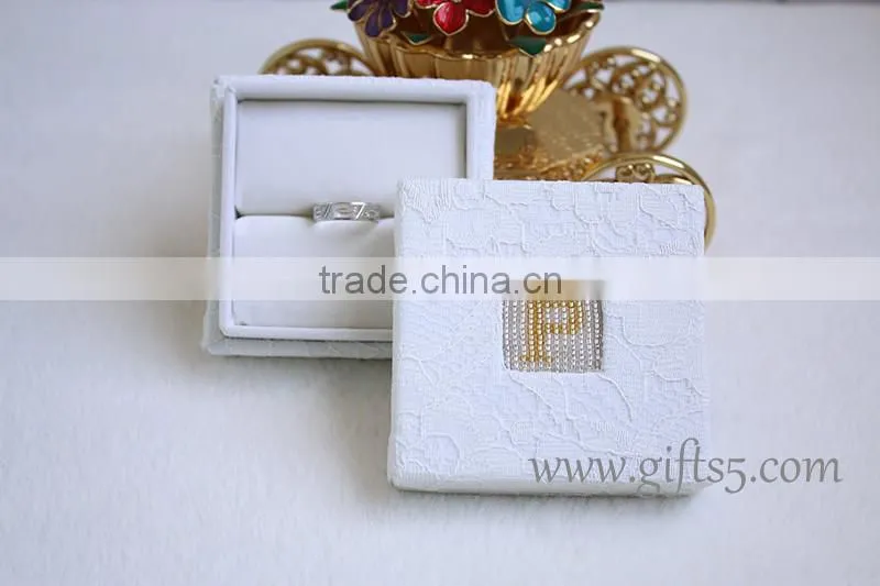Luxury engagement box wedding ring box with beaded name plate of P