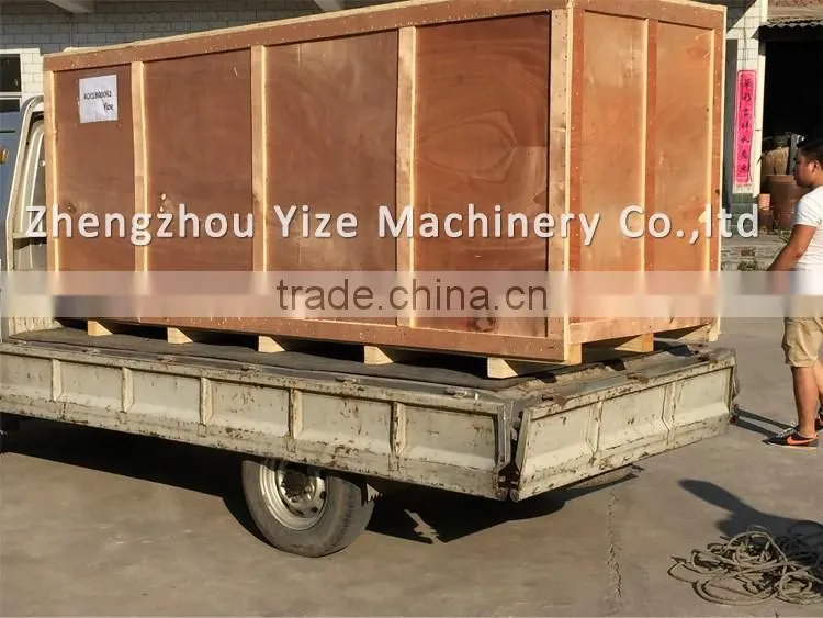 Clay brick moulding machine / interlocking clay brick machine / clay brick machine