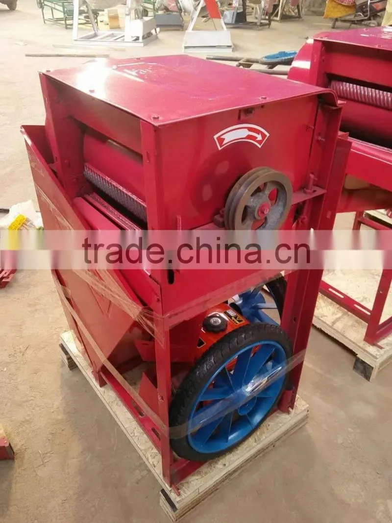 Professional agricultural small rice threshing machine