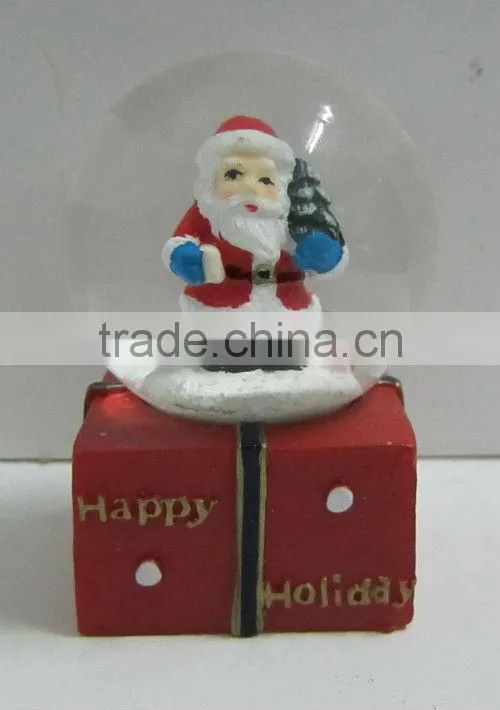 Small resin glass snow globe