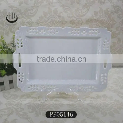 porcelain embossed dinner plate