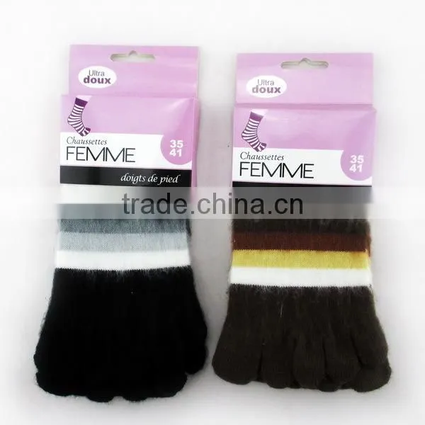 Wholesale soft tube stripe five toe adult sock shoes