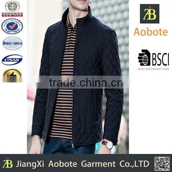 2015 Wholesale Men's Outdoor Durable Suit Style Padded Jacket