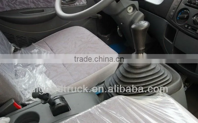 Dongfeng wrecker towing truck