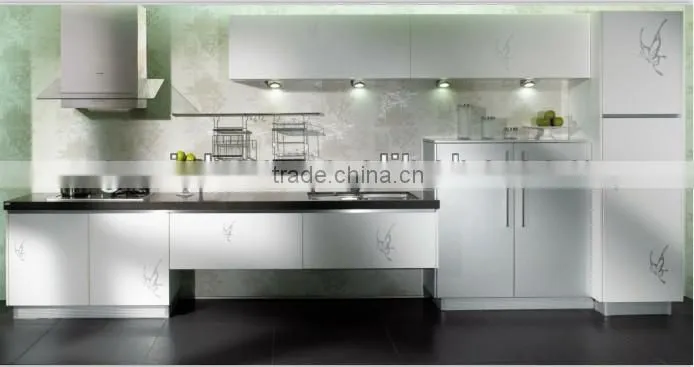 White Kitchen Cabinet 10L037