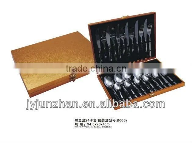 2013 new design stainless steel cutlery in wooden box, elegant flatware