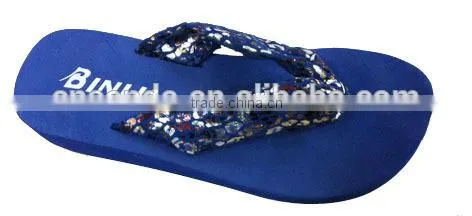 High heel flip flops with sequins