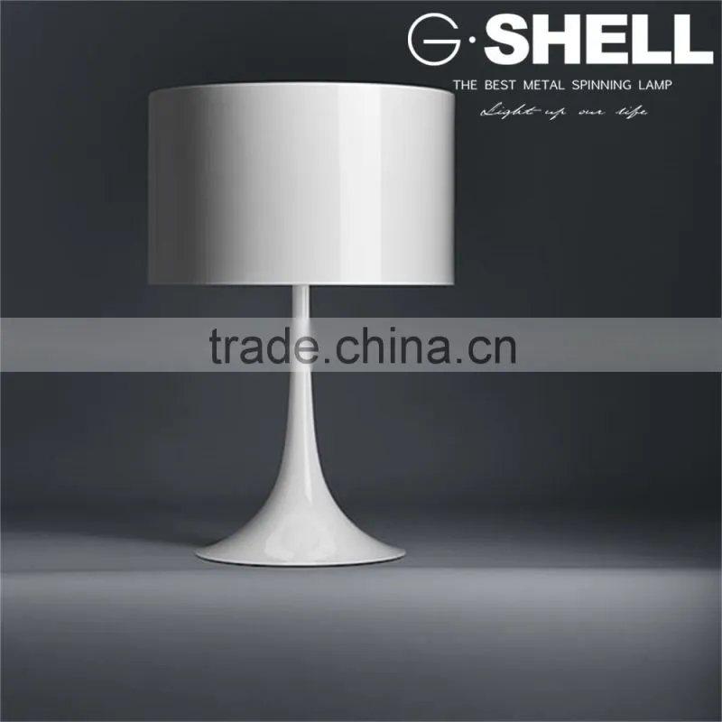 Modern design coffee shop decor table lamp