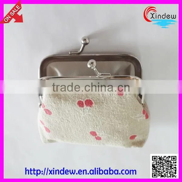 High quality cabinet and delicate mini sewing kit in fabric case