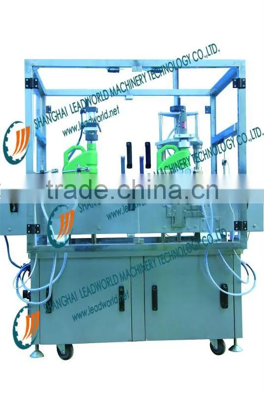 Automatic beer bottle capping machine