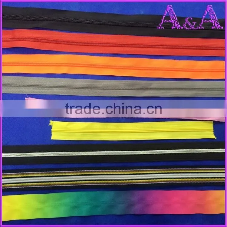 All kinds of manufactur brass, aluminum, plastic, derlin, nylon, invisible zipper, slider, zipper long chain