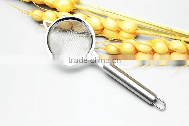 china hot sales cheap price stainless steel spoon strainer
